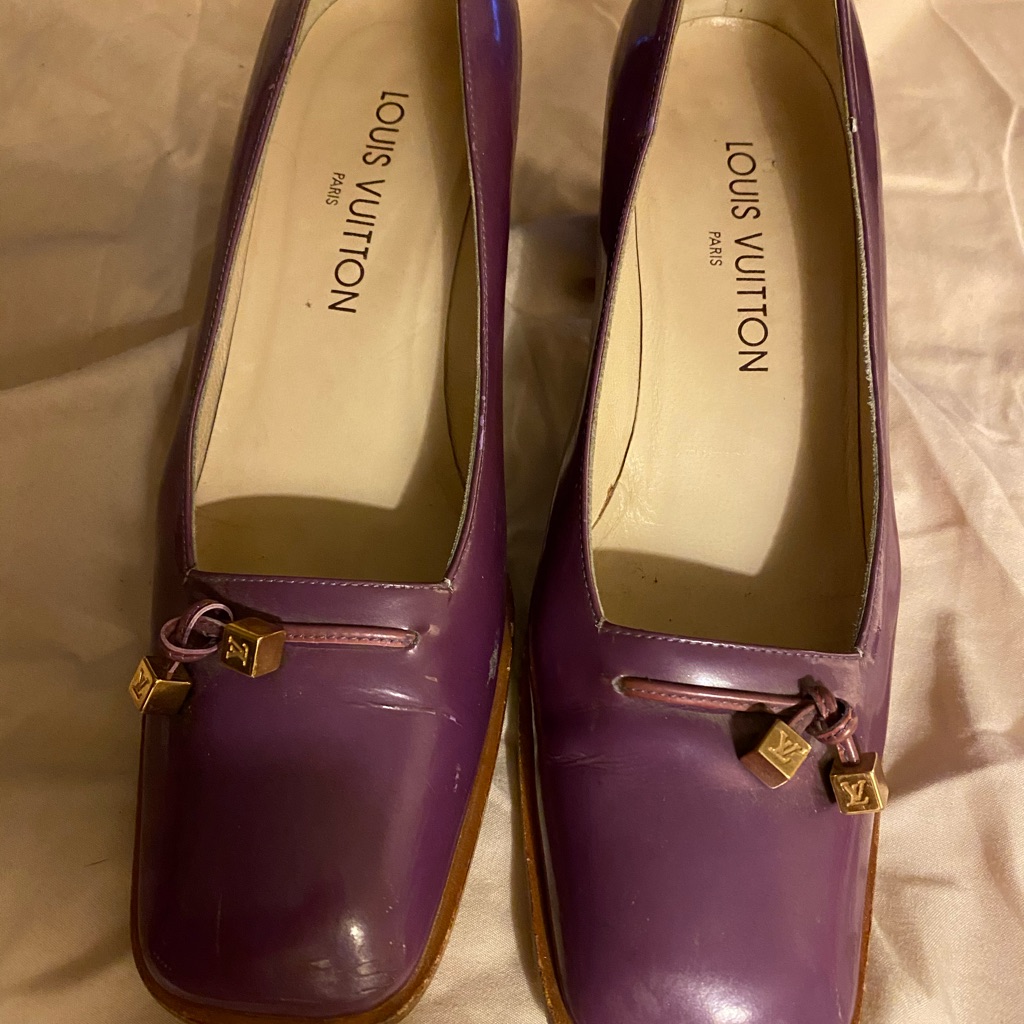 Authentic Louis Vuitton Pumps 38.5